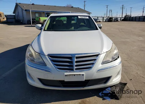2012 Hyundai Genesis 4.6L V8 from USA, damaged, VIN KMHGC4DF2CU165472